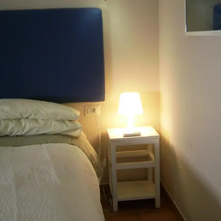 بيت ضيافة Al Terrazzo ريجّو دي كالابريا